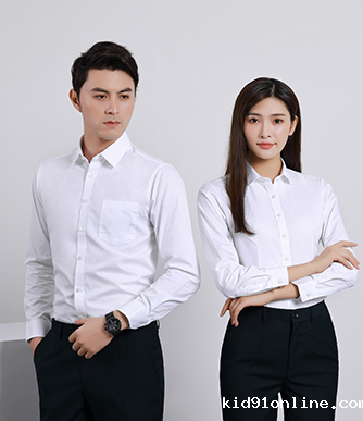 工作服泛黄的具体的原因是什么?